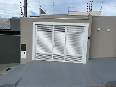 Casa com 3 Quartos à venda, 78m² no Jardim Novo Centauro III, Arapongas