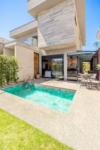 Casa de Condomínio com 3 Quartos à venda, 330m² no Alphaville, Santana de Parnaíba