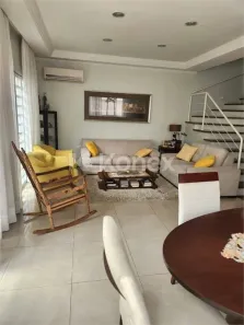 Casa com 4 Quartos à venda, 243m² no Vila Romana, São Paulo