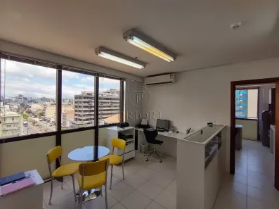Sala Comercial à venda, 45m² no São João, Porto Alegre