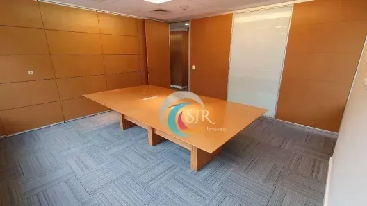 Sala Comercial para alugar, 367m² no Vila Olímpia, São Paulo