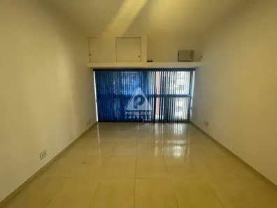Sala Comercial à venda, 31m² no Copacabana, Rio de Janeiro