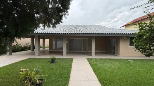 Casa de Condomínio com 4 Quartos para alugar, 980m² no Barra da Tijuca, Rio de Janeiro