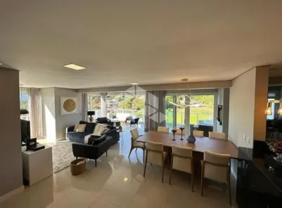 Cobertura com 3 Quartos à venda, 200m² no Canasvieiras, Florianópolis