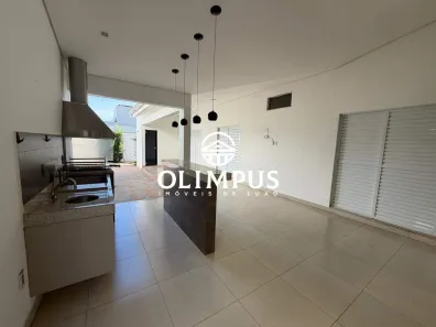 Casa de Condomínio com 3 Quartos para alugar, 200m² no Gávea, Uberlândia