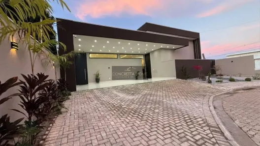 Casa com 4 Quartos à venda, 350m² no Jardim Paraíso, Cáceres
