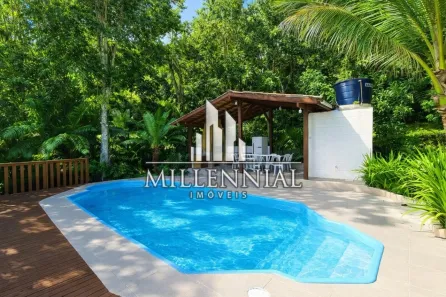 Apartamento com 2 Quartos à venda, 70m² no Jurerê, Florianópolis
