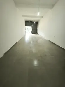 Ponto Comercial para alugar, 100m² no , Araruama