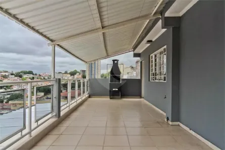 Sobrado com 3 Quartos para alugar, 211m² no Vila Boaçava, São Paulo
