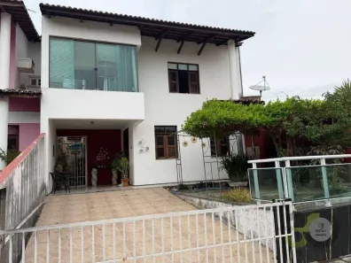 Casa de Condomínio com 3 Quartos à venda, 161m² no Jardim das Oliveiras, Fortaleza