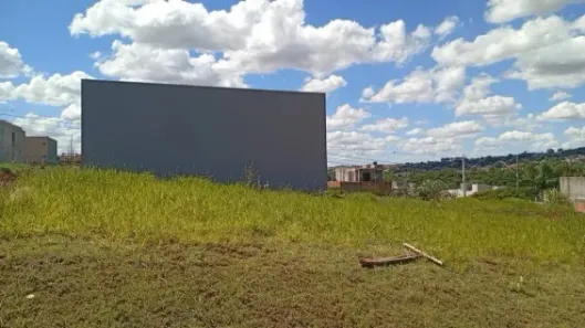 Lote/Terreno à venda, 251m² no Colinas, Londrina