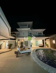 Casa com 5 Quartos à venda, 418m² no Camboinhas, Niterói