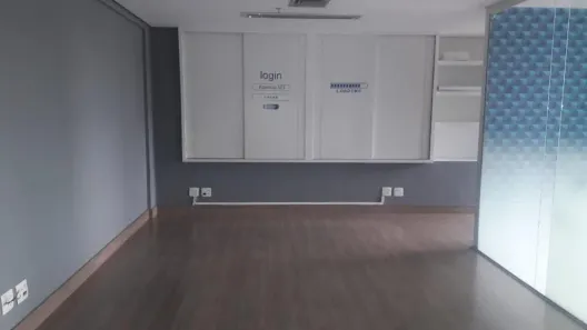 Sala Comercial para alugar, 62m² no Vila Olímpia, São Paulo