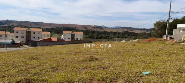 Lote/Terreno à venda, 200m² no Bela Vista, Pouso Alegre