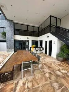 Apartamento com 4 Quartos à venda, 270m² no Martins, Uberlândia