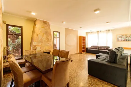 Sobrado com 4 Quartos para alugar, 364m² no Bosque da Saúde, São Paulo