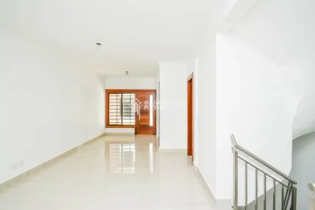 Casa com 2 Quartos para alugar, 254m² no Santa Tereza, Porto Alegre