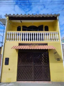 Sobrado com 3 Quartos à venda, 125m² no Poiares, Caraguatatuba