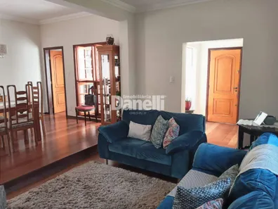Casa com 3 Quartos à venda, 250m² no Jardim das Nações, Taubaté