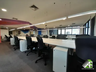 Sala Comercial com 3 Quartos para alugar, 366m² no Itaim Bibi, São Paulo