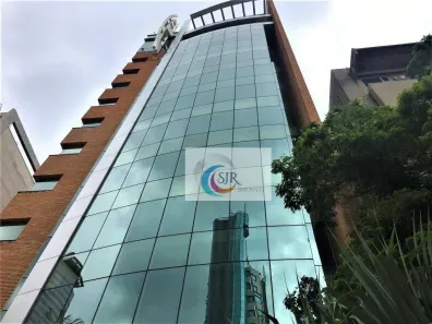 Sala Comercial à venda, 200m² no Vila Olímpia, São Paulo