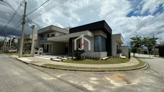 Casa de Condomínio com 3 Quartos à venda, 190m² no Piracangaguá, Taubaté