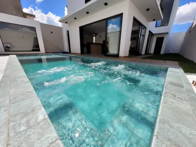 Sobrado com 3 Quartos à venda, 224m² no Grand Ville, Uberlândia
