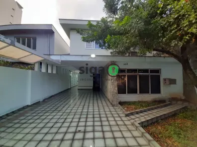 Sobrado com 8 Quartos à venda, 276m² no Campo Belo, São Paulo