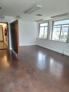 Sala Comercial para alugar, 52m² no Vila Madalena, São Paulo