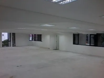 Sala Comercial à venda, 212m² no Cidade Monções, São Paulo