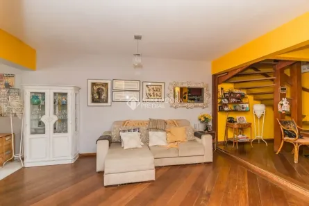 Casa de Condomínio com 4 Quartos para alugar, 160m² no Jardim Sabará, Porto Alegre