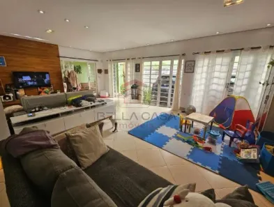 Sobrado com 3 Quartos à venda, 200m² no Vila Bertioga, São Paulo