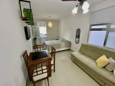Kitnet com 1 Quarto à venda, 35m² no Marapé, Santos