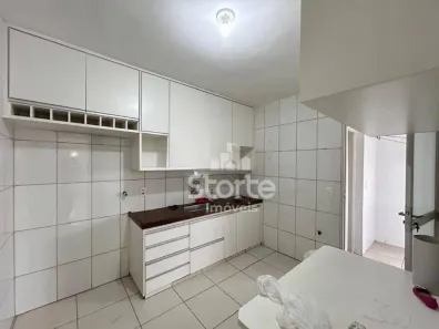 Apartamento com 3 Quartos para alugar, 115m² no Centro, Uberlândia