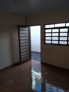 Casa com 2 Quartos à venda, 77m² no Vila Tibério, Ribeirão Preto