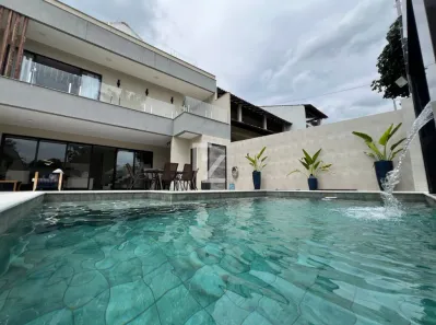 Casa de Condomínio com 3 Quartos à venda, 310m² no Taquara, Rio de Janeiro