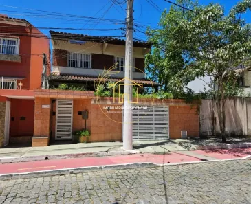 Casa com 4 Quartos à venda, 307m² no Praia do Pecado, Macaé