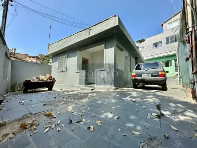 Casa com 3 Quartos à venda, 200m² no Jardim Alvorada, Belo Horizonte