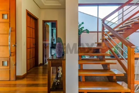 Casa com 3 Quartos à venda, 396m² no Jardim Sabará, Porto Alegre
