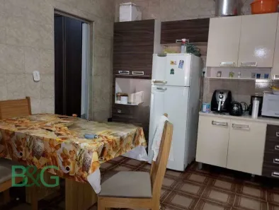 Casa com 4 Quartos à venda, 160m² no Conjunto Habitacional Castro Alves, São Paulo