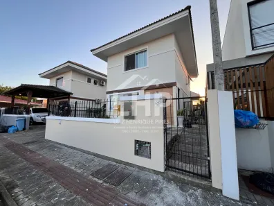 Casa com 3 Quartos à venda, 120m² no Campeche, Florianópolis