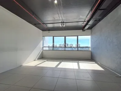 Sala Comercial para alugar, 36m² no Chácara das Pedras, Porto Alegre