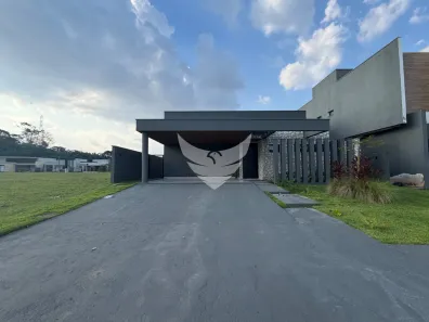 Casa de Condomínio com 3 Quartos à venda, 218m² no Aeroclube, Porto Velho