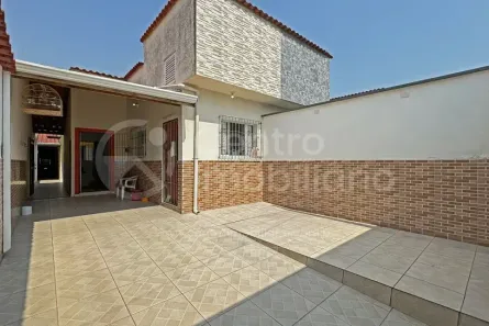 Casa com 2 Quartos à venda, 68m² no Jardim Somar, Peruíbe