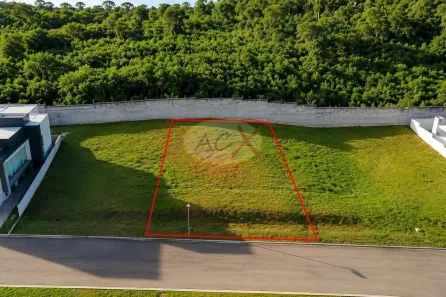Lote/Terreno à venda, 450m² no Butiatumirim, Colombo