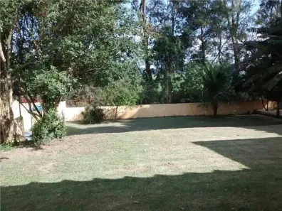 Casa com 3 Quartos para venda ou aluguel, 180m² no Parque do Castelo, São Paulo