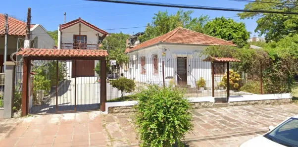 Casa com 3 Quartos à venda, 250m² no Chácara das Pedras, Porto Alegre