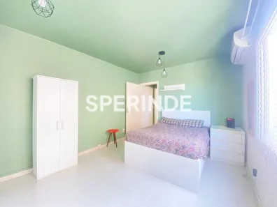 Kitnet com 1 Quarto para alugar, 50m² no Independência, Porto Alegre
