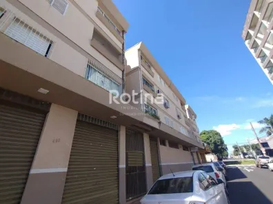 Apartamento com 3 Quartos para alugar, 85m² no Bom Jesus, Uberlândia