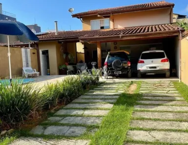 Casa com 4 Quartos à venda, 34m² no Toninhas, Ubatuba